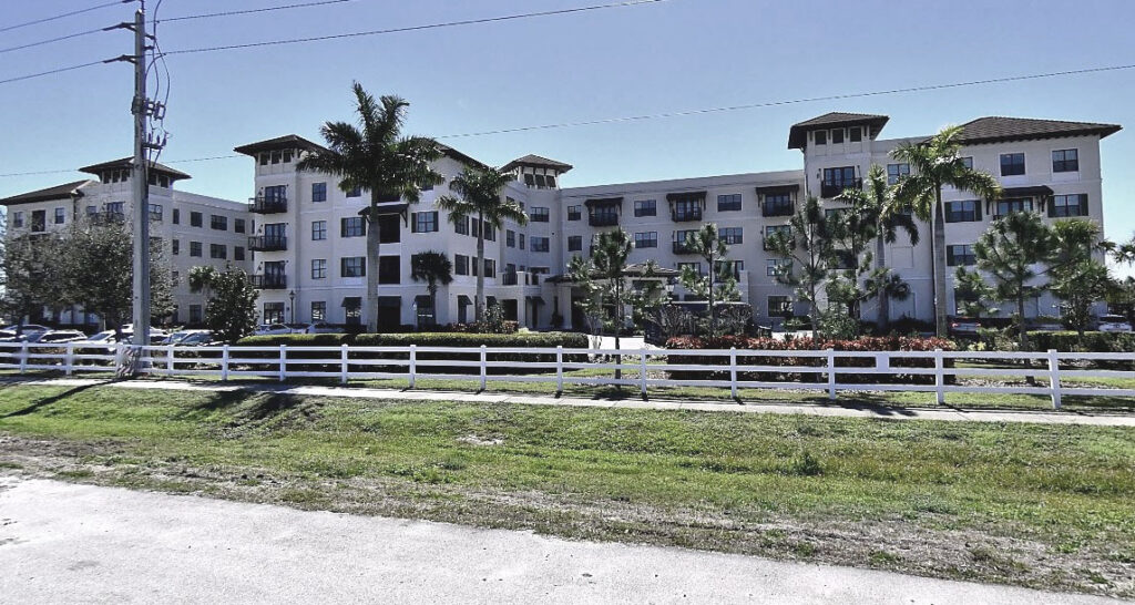 Grand Living Lakewood Ranch